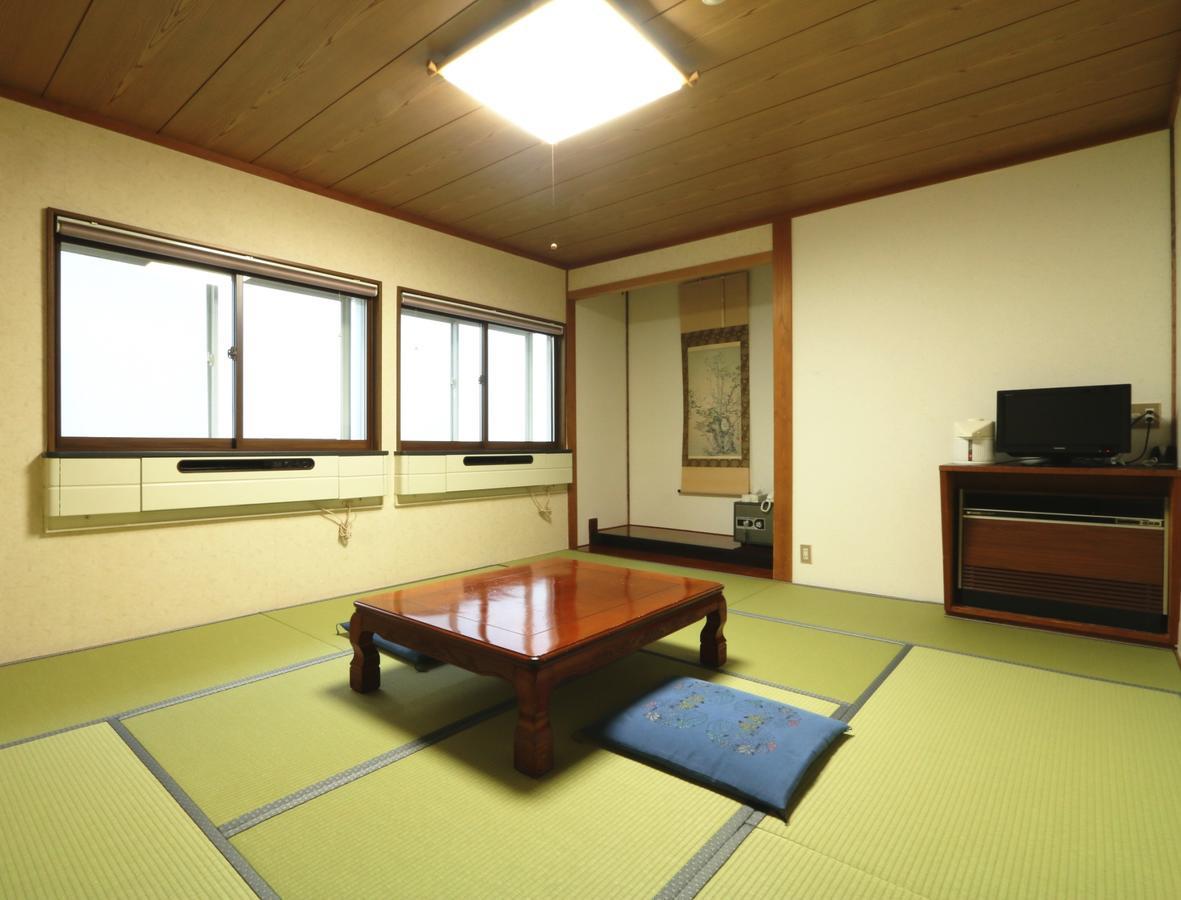Hakuba Tsugaike Sunrise Tanne Hotel Otari Екстериор снимка