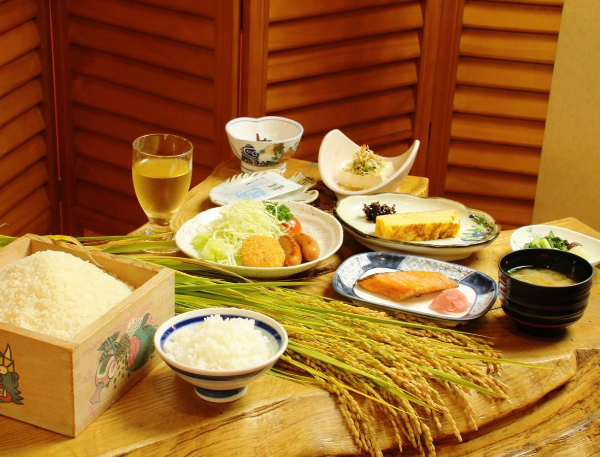 Hakuba Tsugaike Sunrise Tanne Hotel Otari Екстериор снимка